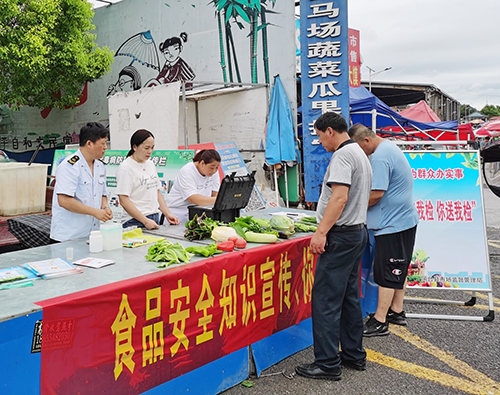 淮南鳳凰市場(chǎng)監(jiān)管所：開展食品安全宣傳檢測(cè)活動(dòng)