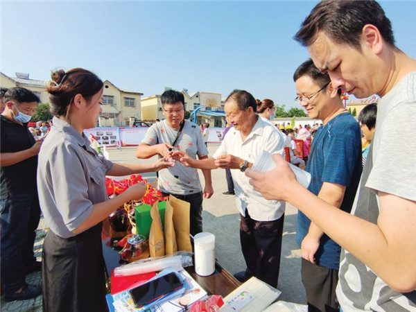 淮南市謝家集區(qū)：慶中秋·迎國慶 民族團結(jié)一家親