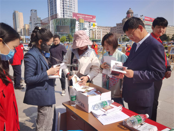 淮南：我市開展第40個(gè)“愛鳥周”宣傳活動